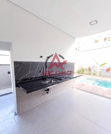 Imagem Casa com 3 Quartos à Venda, 165 m² em Atibaia