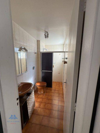 Imagem Apartamento com 2 Quartos para Alugar, 65 m² em Centro - Florianópolis Imagem Apartamento com 2 Quartos para Alugar, 65 m² em Centro - Florianópolis