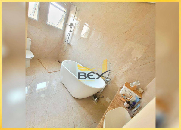 Imagem Casa com 3 Quartos à Venda, 200 m² em Tamboré - Santana De Parnaíba Imagem Casa com 3 Quartos à Venda, 200 m² em Tamboré - Santana De Parnaíba