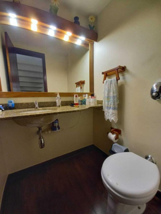 Imagem Casa com 3 Quartos à Venda, 171 m² em Várzea - Teresópolis Imagem Casa com 3 Quartos à Venda, 171 m² em Várzea - Teresópolis