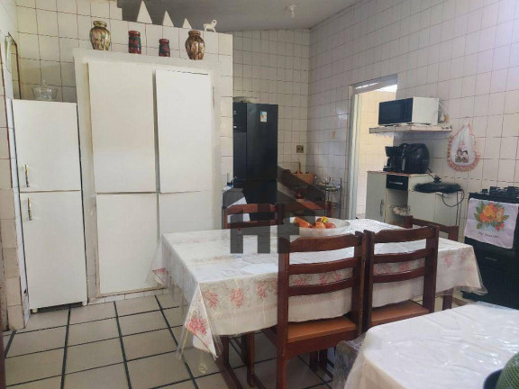 Imagem Casa com 4 Quartos à Venda, 184 m² em Campo Grande - Recife