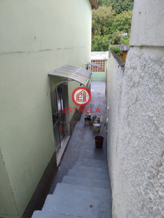 Imagem Casa com 2 Quartos à Venda, 125 m² em Jardim Das Oliveiras - Jacareí Imagem Casa com 2 Quartos à Venda, 125 m² em Jardim Das Oliveiras - Jacareí