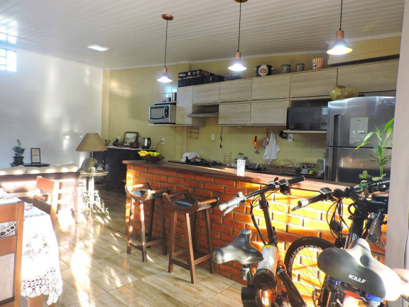 Imagem Casa com 2 Quartos à Venda, 168 m² em Itaqui Imagem Casa com 2 Quartos à Venda, 168 m² em Itaqui