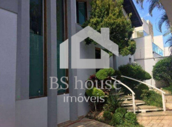 Sobrado com 3 Quartos à Venda, 525 m² em Vila Scarpelli - Santo André