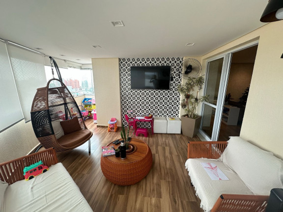 Imagem Imóvel com 3 Quartos à Venda, 126 m² em Vila Floresta - Santo André Imagem Imóvel com 3 Quartos à Venda, 126 m² em Vila Floresta - Santo André