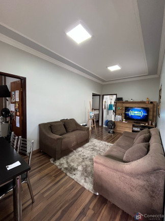 Casa com 3 Quartos à Venda, 190 m² em Alto Limoeiro - Patos De Minas
