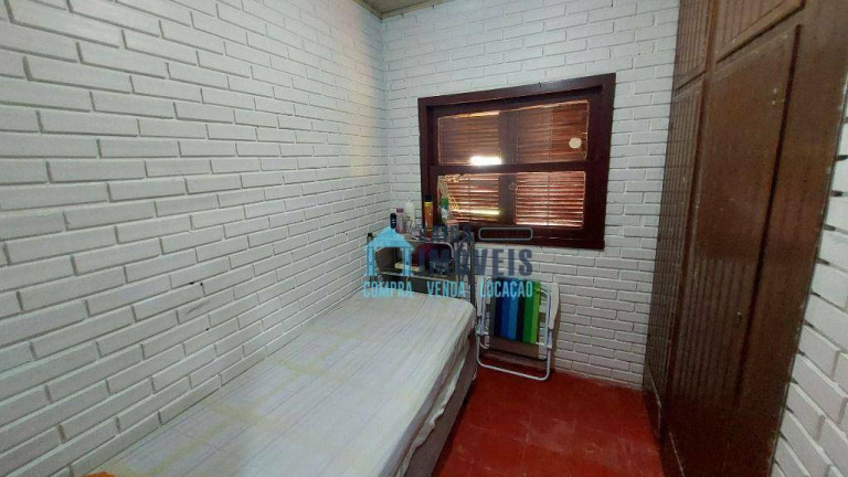 Imagem Casa com 3 Quartos à Venda, 450 m² em Centro - Balneário Pinhal Imagem Casa com 3 Quartos à Venda, 450 m² em Centro - Balneário Pinhal