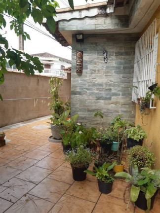 Imagem Casa com 2 Quartos à Venda, 100 m² em Canto Do Forte - Praia Grande Imagem Casa com 2 Quartos à Venda, 100 m² em Canto Do Forte - Praia Grande