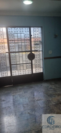Imagem Imóvel com 10 Quartos para Alugar, 204 m² em Jardim Vinte E Cinco De Agosto - Duque De Caxias