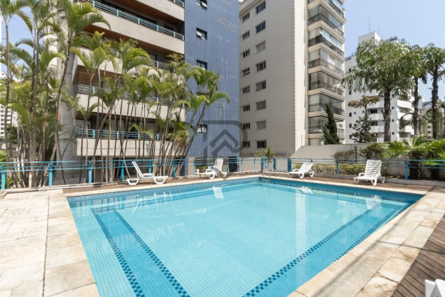 Apartamento com 3 Quartos à Venda, 136 m² em Brooklin Novo - São Paulo