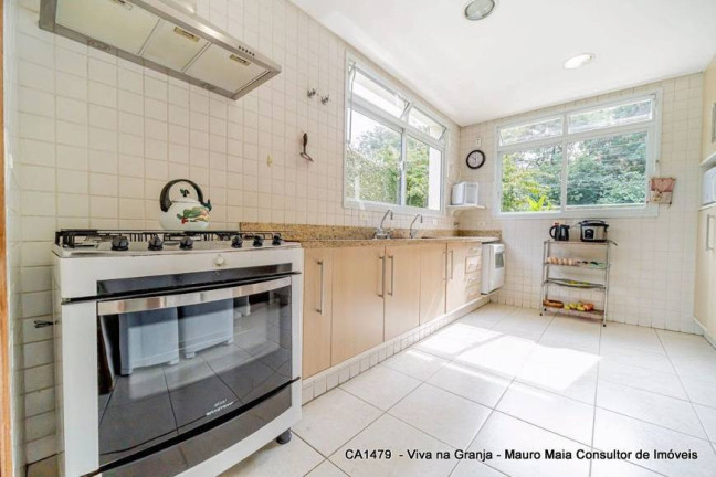 Imagem Casa com 4 Quartos à Venda, 1.606 m² em Chácara São João - Carapicuíba
