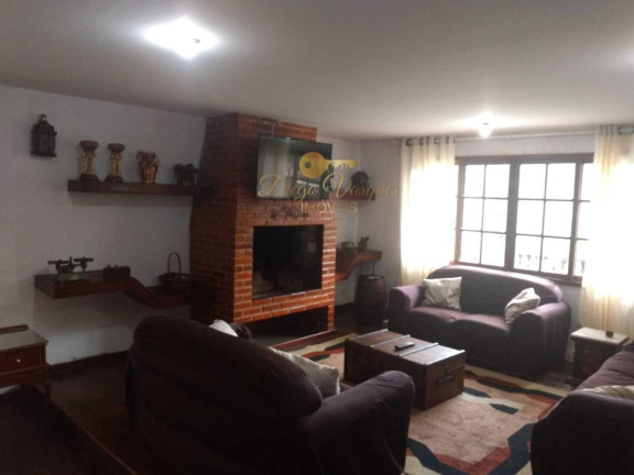 Imagem Casa com 4 Quartos à Venda, 810 m² em Granja Guarani - Teresópolis Imagem Casa com 4 Quartos à Venda, 810 m² em Granja Guarani - Teresópolis