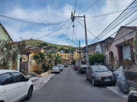 Imagem Casa com 4 Quartos à Venda, 115 m² em Fonseca - Niterói Imagem Casa com 4 Quartos à Venda, 115 m² em Fonseca - Niterói