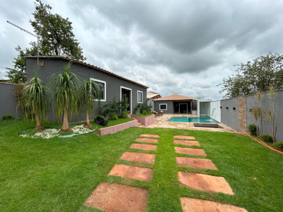 Imagem Casa com 4 Quartos à Venda, 600 m² em Serra Azul - Mateus Leme Imagem Casa com 4 Quartos à Venda, 600 m² em Serra Azul - Mateus Leme