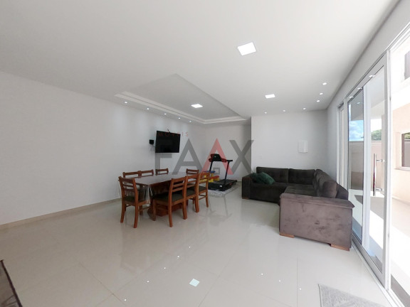 Imagem Casa com 2 Quartos à Venda, 325 m² em Cascavel - Guarapuava Imagem Casa com 2 Quartos à Venda, 325 m² em Cascavel - Guarapuava