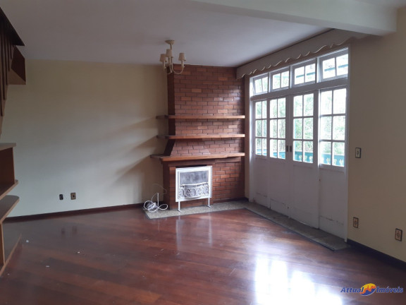Imagem Imóvel com 2 Quartos à Venda, 84 m² em Várzea - Teresópolis Imagem Imóvel com 2 Quartos à Venda, 84 m² em Várzea - Teresópolis