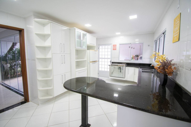 Imagem Casa com 4 Quartos à Venda, 800 m² em Shamballa 1 - Atibaia Imagem Casa com 4 Quartos à Venda, 800 m² em Shamballa 1 - Atibaia