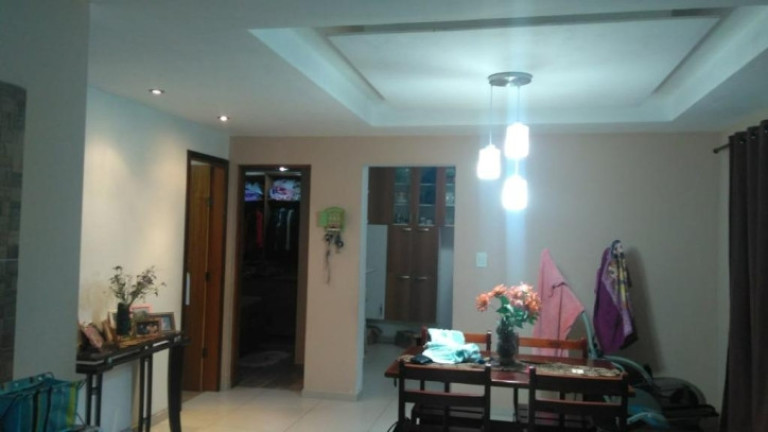 Imagem Sobrado com 3 Quartos à Venda, 150 m² em Jardim Novo Parelheiros - São Paulo Imagem Sobrado com 3 Quartos à Venda, 150 m² em Jardim Novo Parelheiros - São Paulo