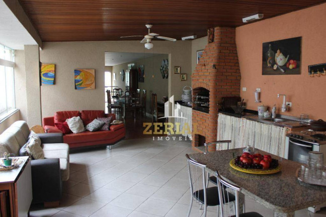 Sobrado com 4 Quartos à Venda, 180 m² em Olímpico - São Caetano Do Sul