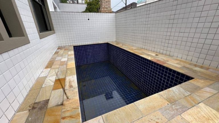 Casa com 3 Quartos à Venda,  em Vila Belmiro - Santos