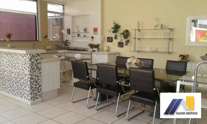 Imagem Casa com 3 Quartos à Venda, 600 m² em João Paulo Ii - Pouso Alegre Imagem Casa com 3 Quartos à Venda, 600 m² em João Paulo Ii - Pouso Alegre