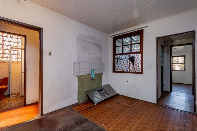 Imagem Casa com 3 Quartos à Venda, em Partenon - Porto Alegre Imagem Casa com 3 Quartos à Venda, em Partenon - Porto Alegre
