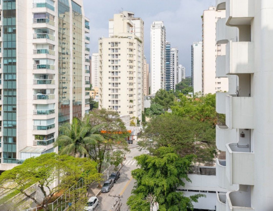 Imagem Imóvel com 3 Quartos à Venda, 120 m² em Moema - São Paulo Imagem Imóvel com 3 Quartos à Venda, 120 m² em Moema - São Paulo