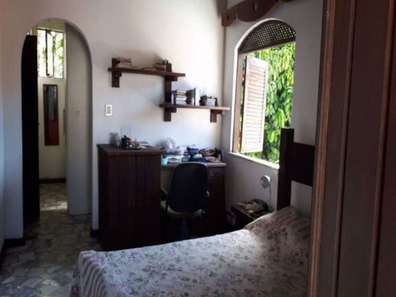 Imagem Casa com 4 Quartos à Venda, 355 m² em Candeal - Salvador Imagem Casa com 4 Quartos à Venda, 355 m² em Candeal - Salvador