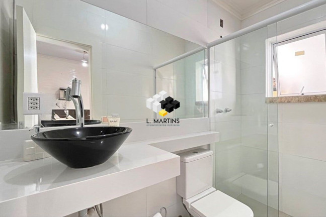 Imagem Casa com 2 Quartos à Venda, 170 m² em Hípica - Porto Alegre Imagem Casa com 2 Quartos à Venda, 170 m² em Hípica - Porto Alegre
