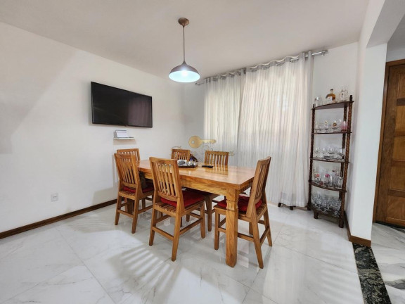 Imagem Casa com 4 Quartos à Venda, 150 m² em Carlos Guinle - Teresópolis