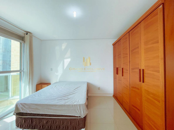Imagem Apartamento com 3 Quartos à Venda, 136 m² em Centro - Balneário Camboriú Imagem Apartamento com 3 Quartos à Venda, 136 m² em Centro - Balneário Camboriú