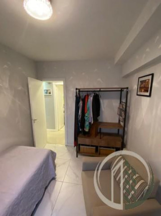 Imagem Apartamento com 2 Quartos à Venda, 96 m² em Encruzilhada - Santos