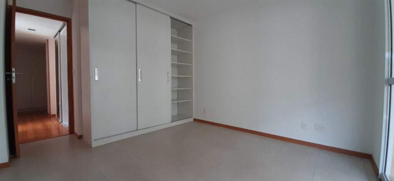Imagem Apartamento com 4 Quartos para Alugar, 201 m² em Lagoa - Rio De Janeiro Imagem Apartamento com 4 Quartos para Alugar, 201 m² em Lagoa - Rio De Janeiro
