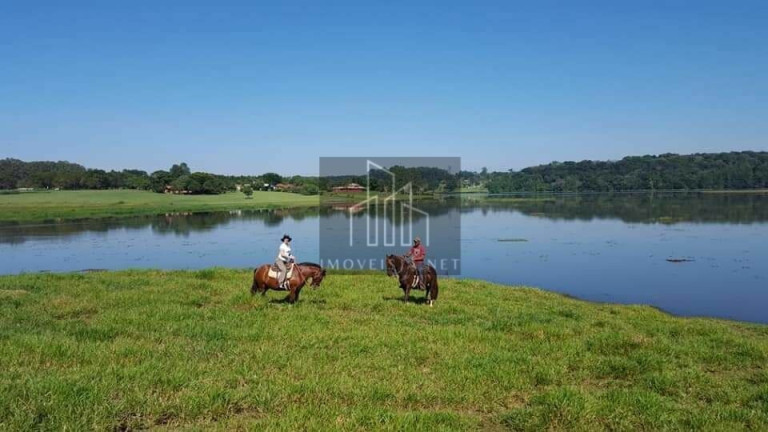 Imagem Imóvel com 4 Quartos à Venda, 2.000 m² em Jardim Europa Ii - Avaré Imagem Imóvel com 4 Quartos à Venda, 2.000 m² em Jardim Europa Ii - Avaré
