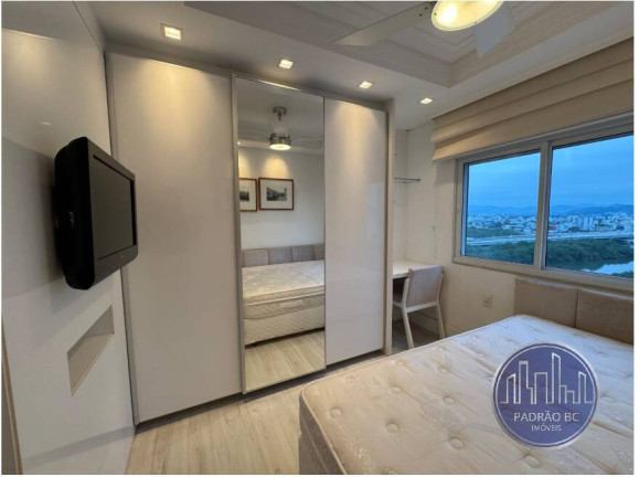 Imagem Apartamento com 2 Quartos à Venda, 74 m² em Centro - Balneário Camboriú Imagem Apartamento com 2 Quartos à Venda, 74 m² em Centro - Balneário Camboriú