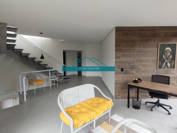 Imagem Casa com 3 Quartos para Alugar, 190 m² em Massaguaçu - Caraguatatuba Imagem Casa com 3 Quartos para Alugar, 190 m² em Massaguaçu - Caraguatatuba
