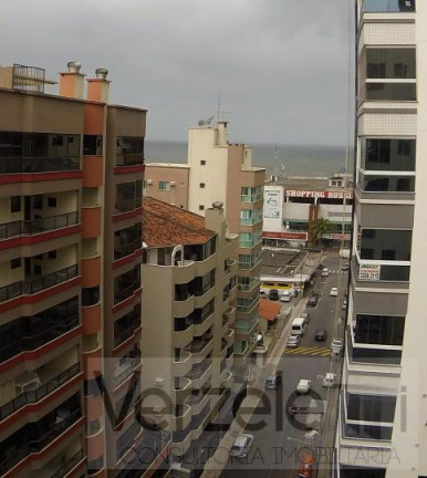 Apartamento com 4 Quartos para Temporada, 160 m² em Meia Praia - Itapema