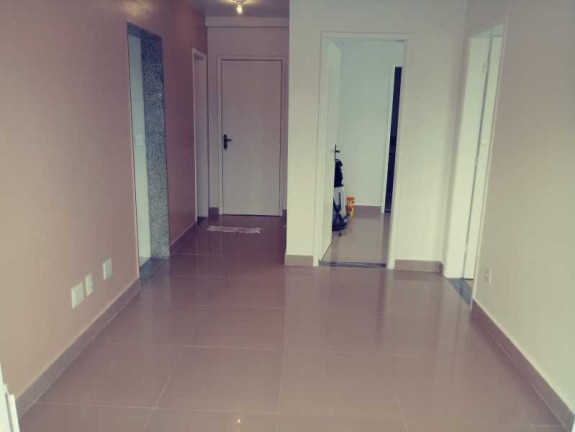 Imagem Imóvel com 1 Quarto à Venda, 53 m² em Campo Grande - Rio De Janeiro Imagem Imóvel com 1 Quarto à Venda, 53 m² em Campo Grande - Rio De Janeiro
