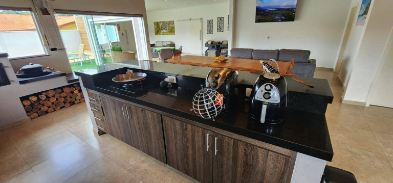 Imagem Casa com 4 Quartos à Venda, 280 m² em Marinas - Bom Jesus Dos Perdões Imagem Casa com 4 Quartos à Venda, 280 m² em Marinas - Bom Jesus Dos Perdões