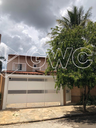 Imóvel com 3 Quartos à Venda,  em Ana Carla - Marília