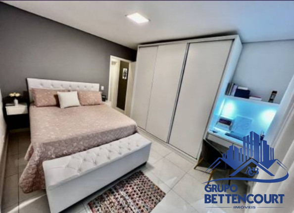 Imagem Casa com 3 Quartos à Venda, em Santana - São Paulo Imagem Casa com 3 Quartos à Venda, em Santana - São Paulo