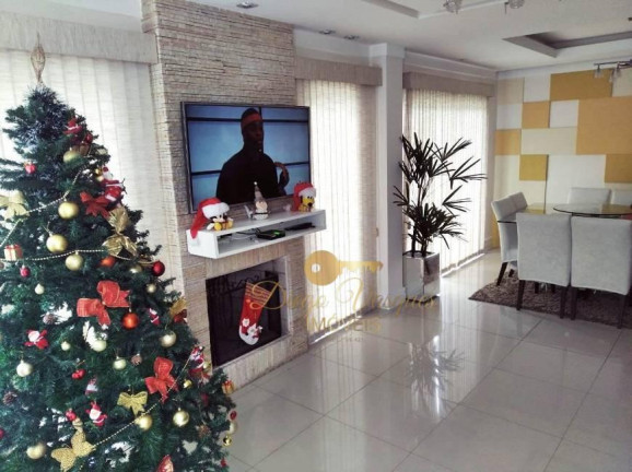 Imagem Casa com 4 Quartos à Venda, 450 m² em Quebra Frascos - Teresópolis Imagem Casa com 4 Quartos à Venda, 450 m² em Quebra Frascos - Teresópolis