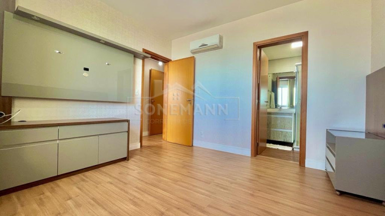 Imagem Apartamento com 4 Quartos à Venda, 124 m² em Barreiros - São José