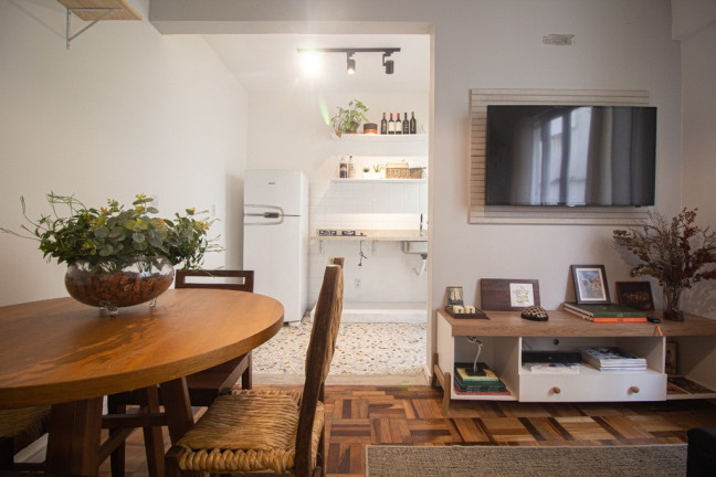Imagem Imóvel com 1 Quarto à Venda, em Moinhos De Vento - Porto Alegre Imagem Imóvel com 1 Quarto à Venda, em Moinhos De Vento - Porto Alegre