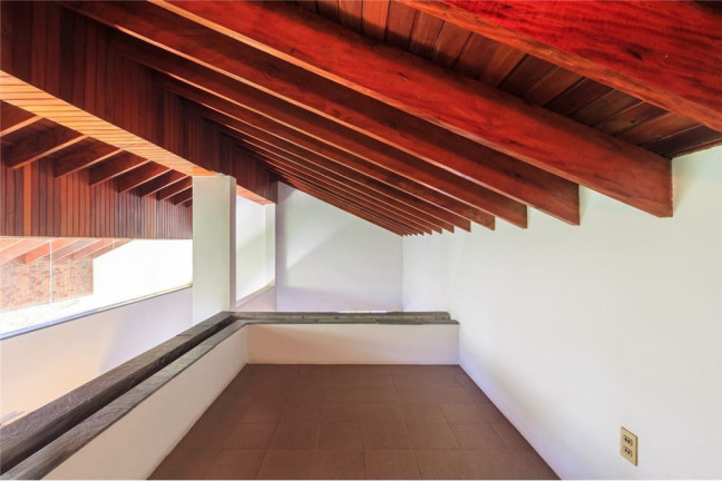 Imagem Casa com 4 Quartos à Venda, em Jardim Cordeiro - São Paulo Imagem Casa com 4 Quartos à Venda, em Jardim Cordeiro - São Paulo