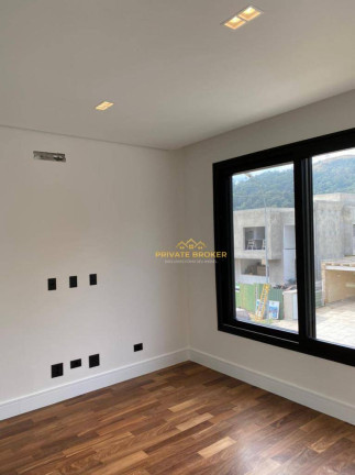 Imagem Casa com 4 Quartos à Venda, 420 m² em Tamboré - Barueri Imagem Casa com 4 Quartos à Venda, 420 m² em Tamboré - Barueri