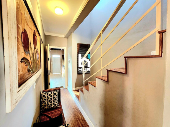 Imagem Casa com 3 Quartos à Venda, 150 m²