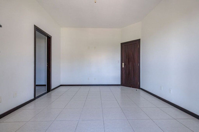 Imagem Casa com 6 Quartos à Venda, 850 m² em João Paulo - Florianópolis Imagem Casa com 6 Quartos à Venda, 850 m² em João Paulo - Florianópolis