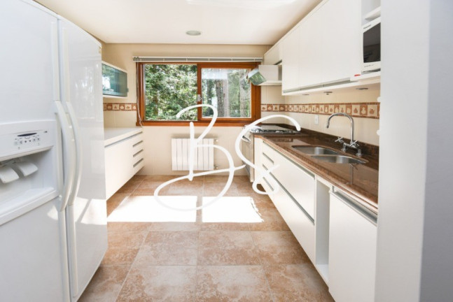 Imagem Apartamento com 3 Quartos à Venda, 279 m² em Planalto - Gramado Imagem Apartamento com 3 Quartos à Venda, 279 m² em Planalto - Gramado