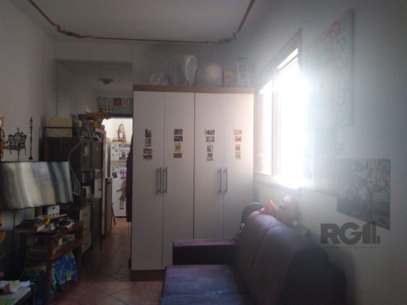 Imagem Apartamento com 1 Quarto à Venda, 28 m² em Centro Histórico - Porto Alegre Imagem Apartamento com 1 Quarto à Venda, 28 m² em Centro Histórico - Porto Alegre